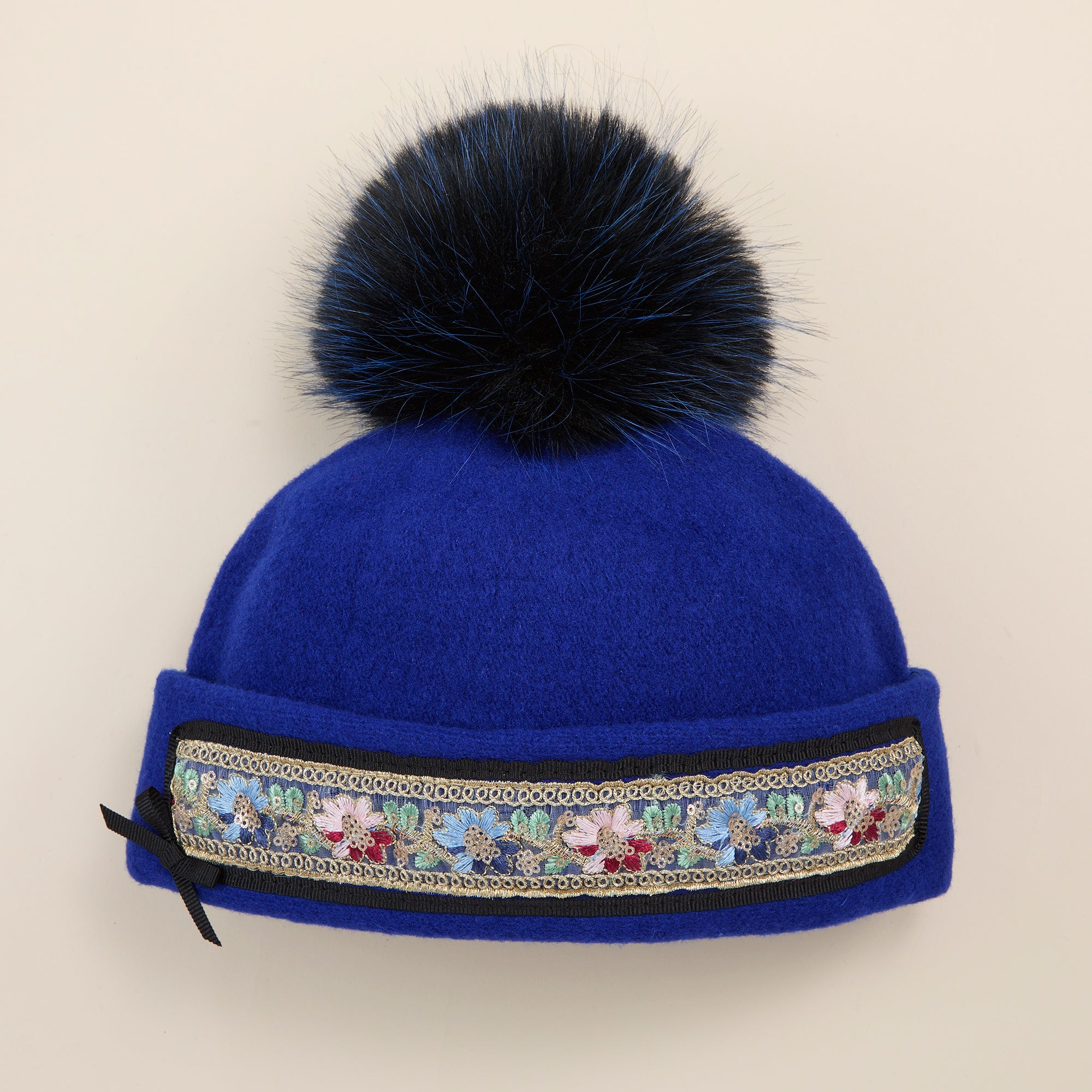 Uno Alla Volta Mia Magenta Italian Wool Cap- Great Condition Mia Black Italian Wool Cap | Uno Alla Volta main image 4