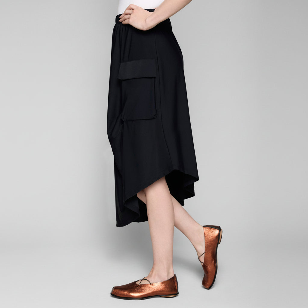 Cargo Tucked Street Skirt - Black