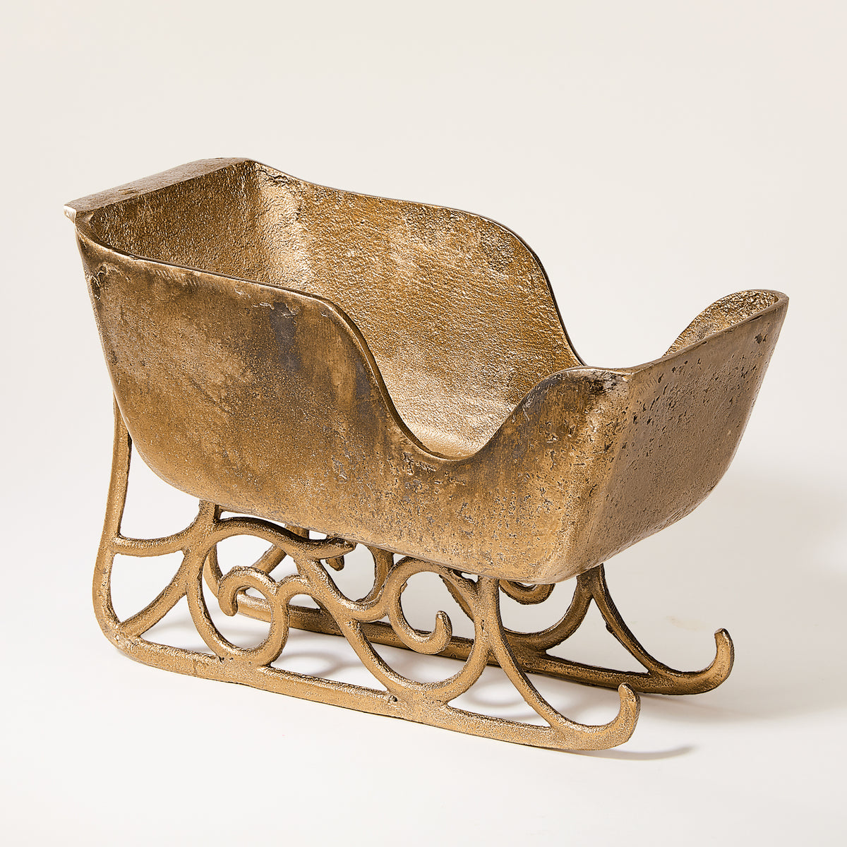 Santa's Vintage-Style Sleigh Planter (Preorder)