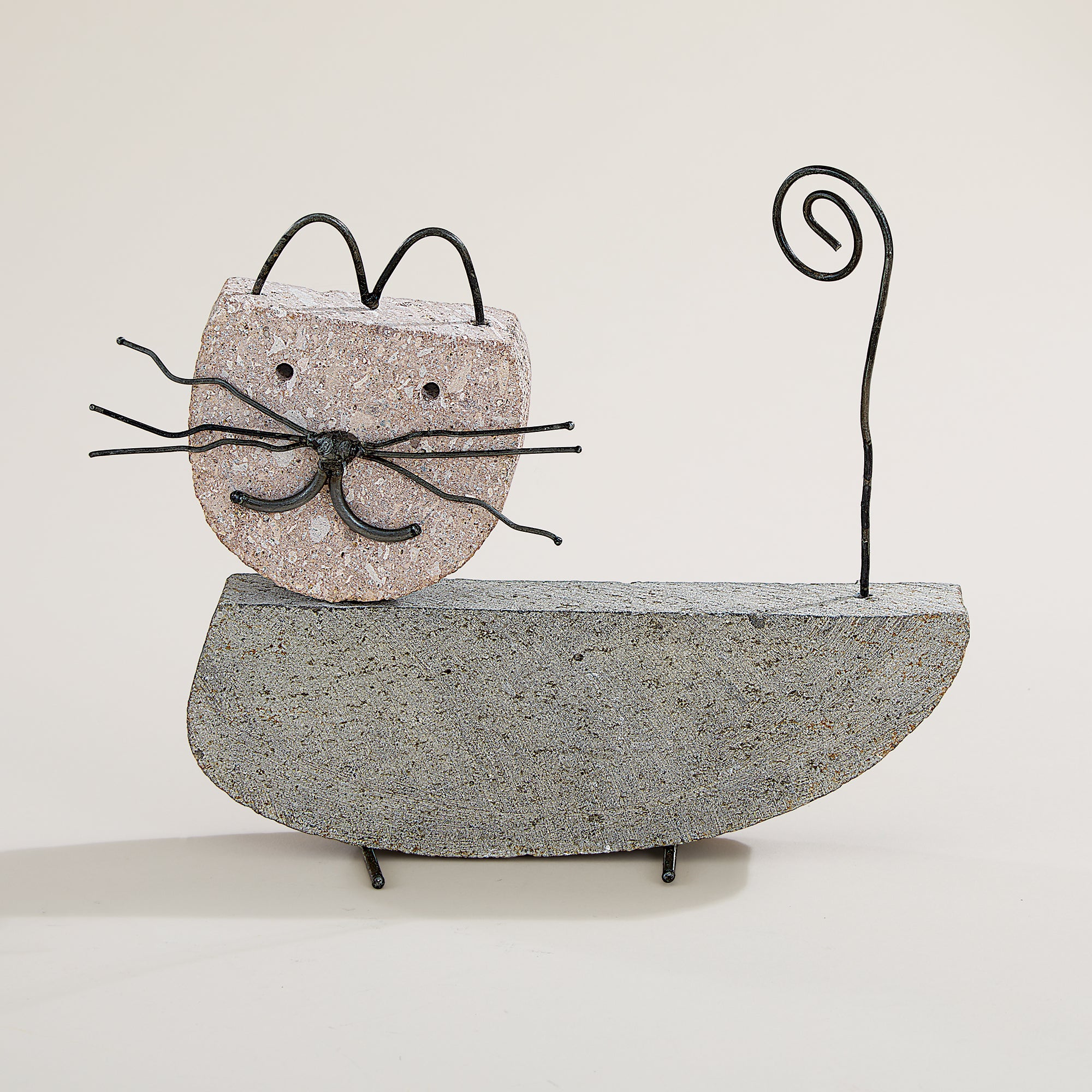 Smiling Cat Stone Sculpture (Preorder)