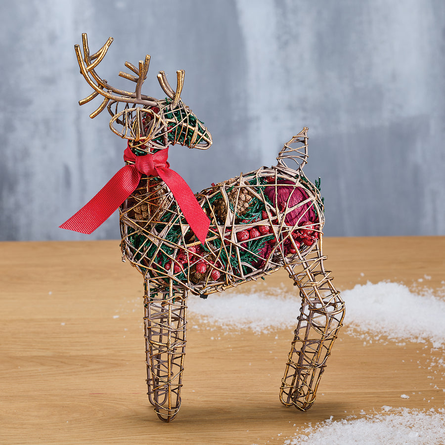 Scents of the Season Potpourri Wire Reindeer