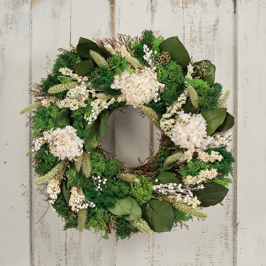 Green & White Delight Wreath