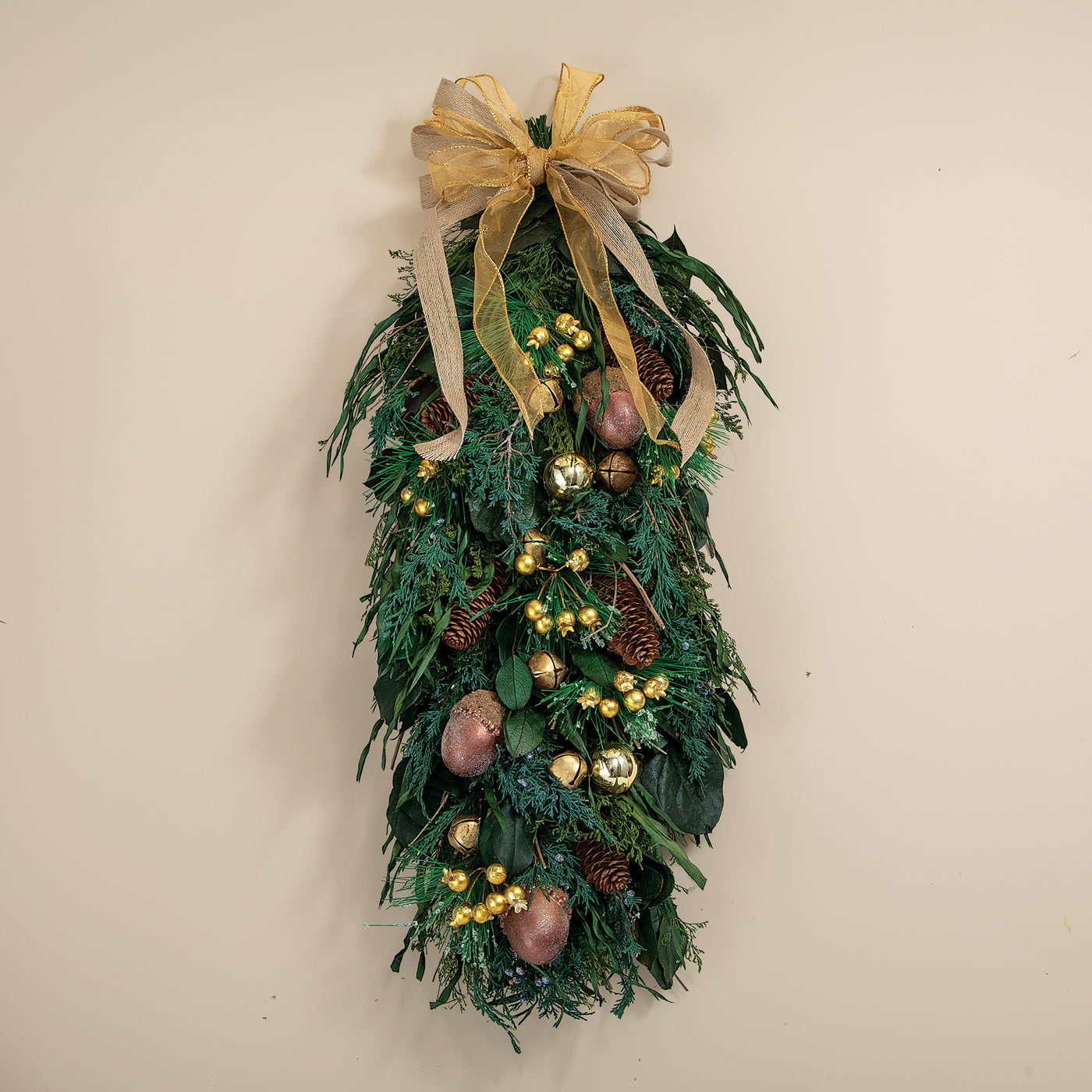 Juniper & Jingle Bells Swag