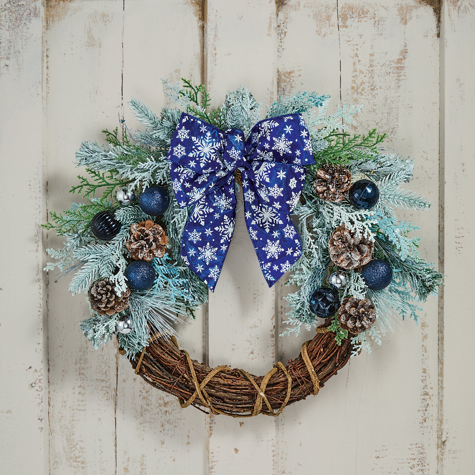 Frosted Farmhouse Wreath