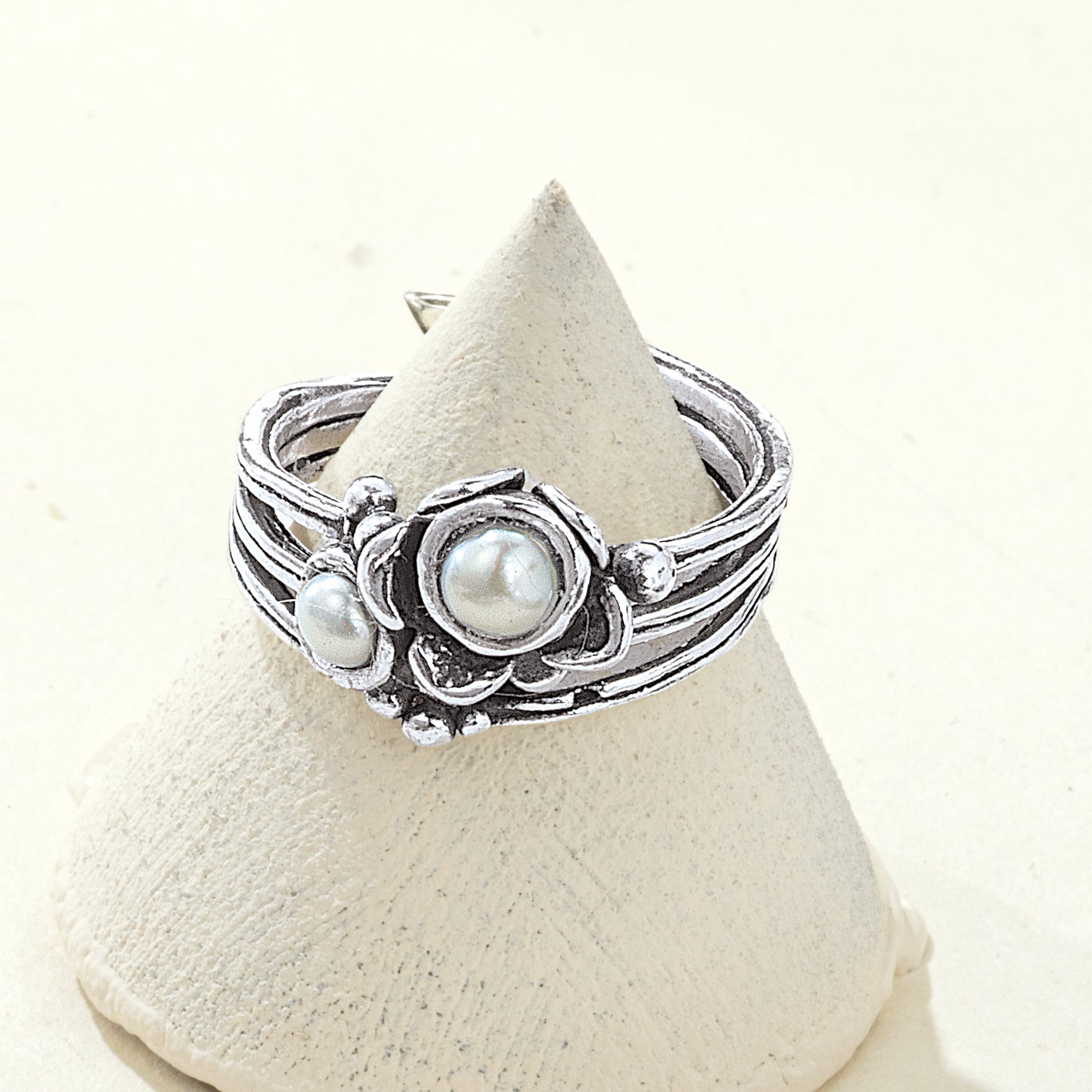 Florals & Freshwater Pearls Sterling Silver Ring