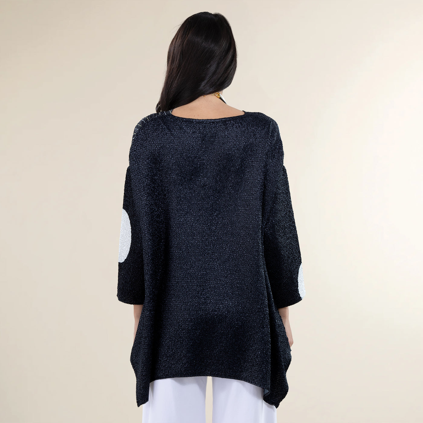 Rippling Circles Black Crinkle Tunic