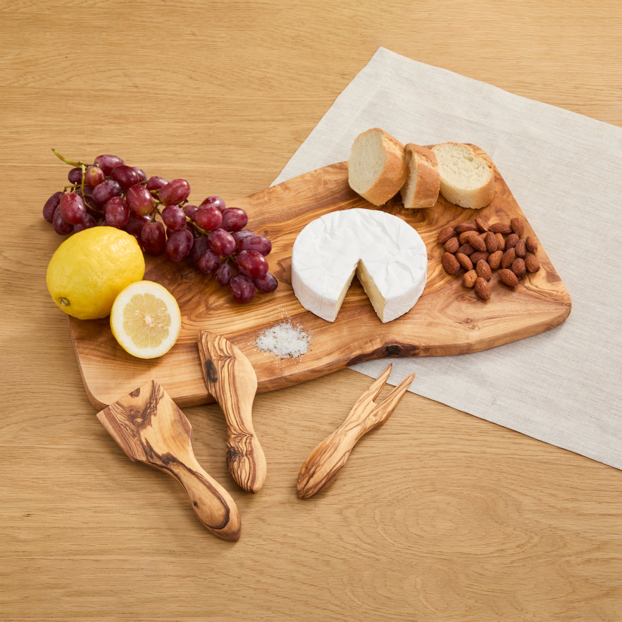 Olivewood Serving Set of 3