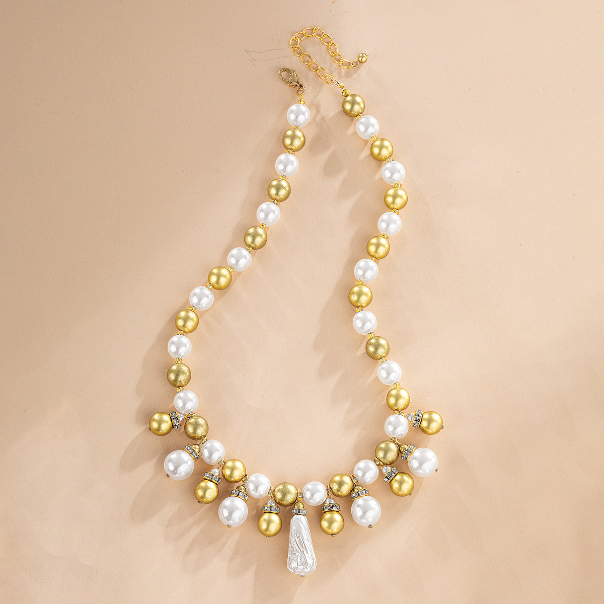 Murano Glass Exquisite Elegance Pearl Necklace (Preorder)