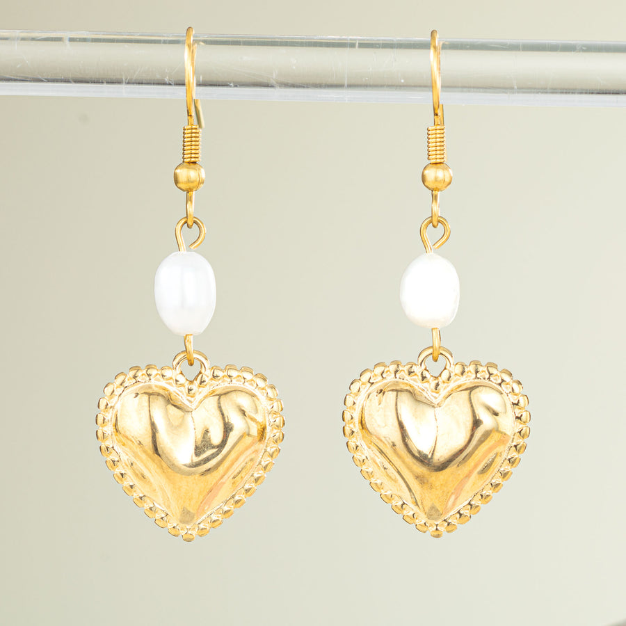 Sweet Hearts & Pearls Earrings