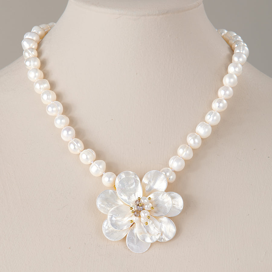Sophisticated Shell Flower Statement Necklace (Preorder)