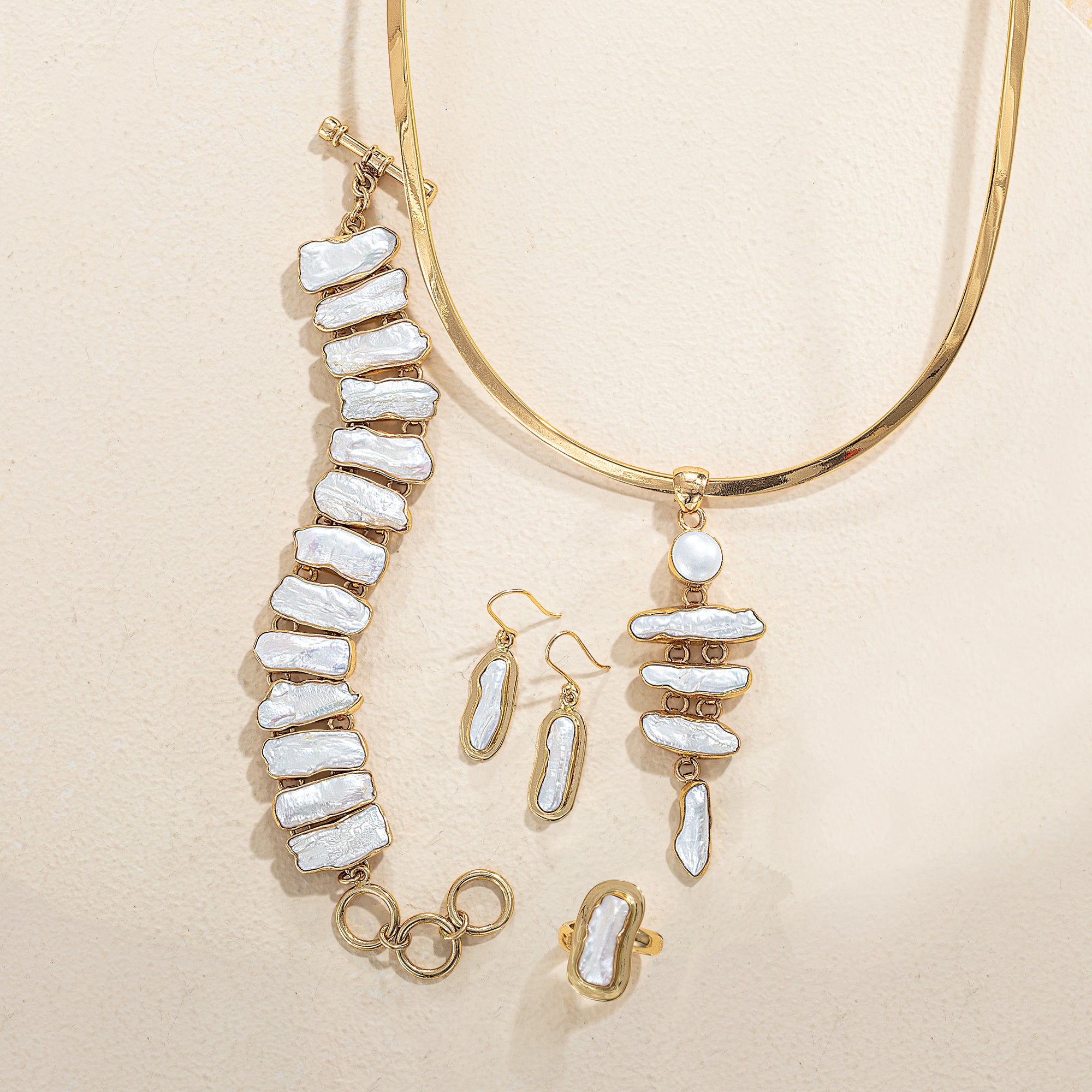 Brilliant Biwa Bracelet (Preorder)