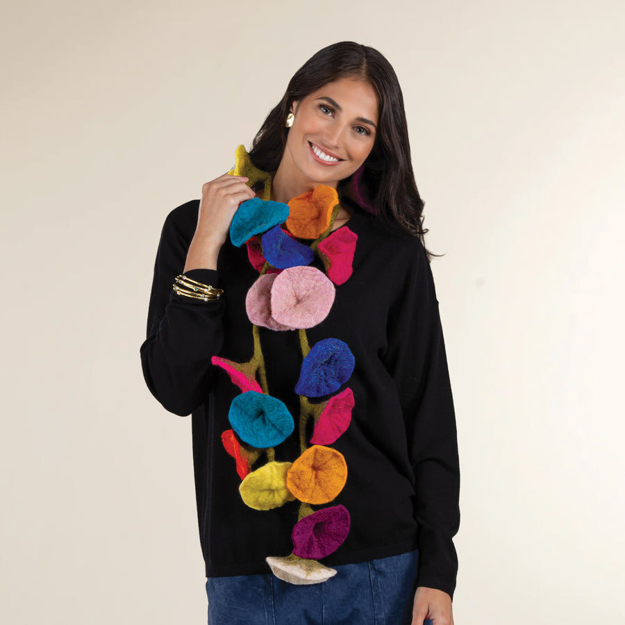 Pretty Petunias Garland Scarf