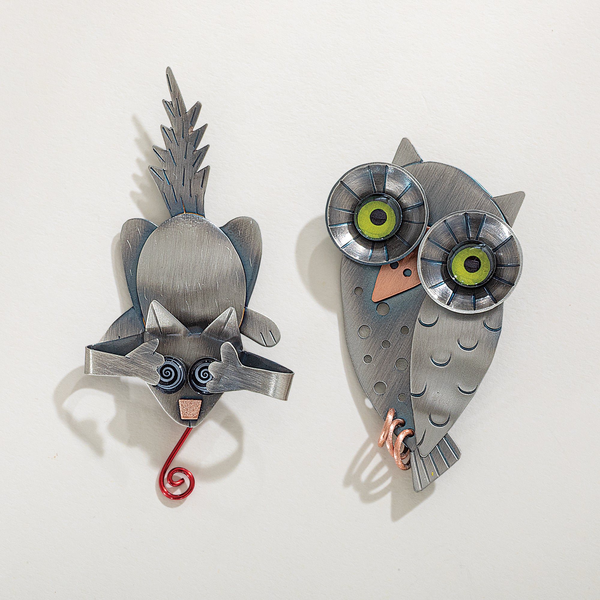 Wide-Eyed Owl Brooch (Preorder)