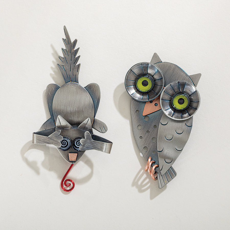 Wide-Eyed Owl Brooch (Preorder)