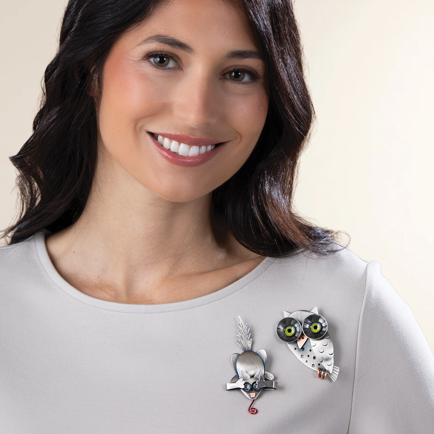 Wide-Eyed Owl Brooch (Preorder)