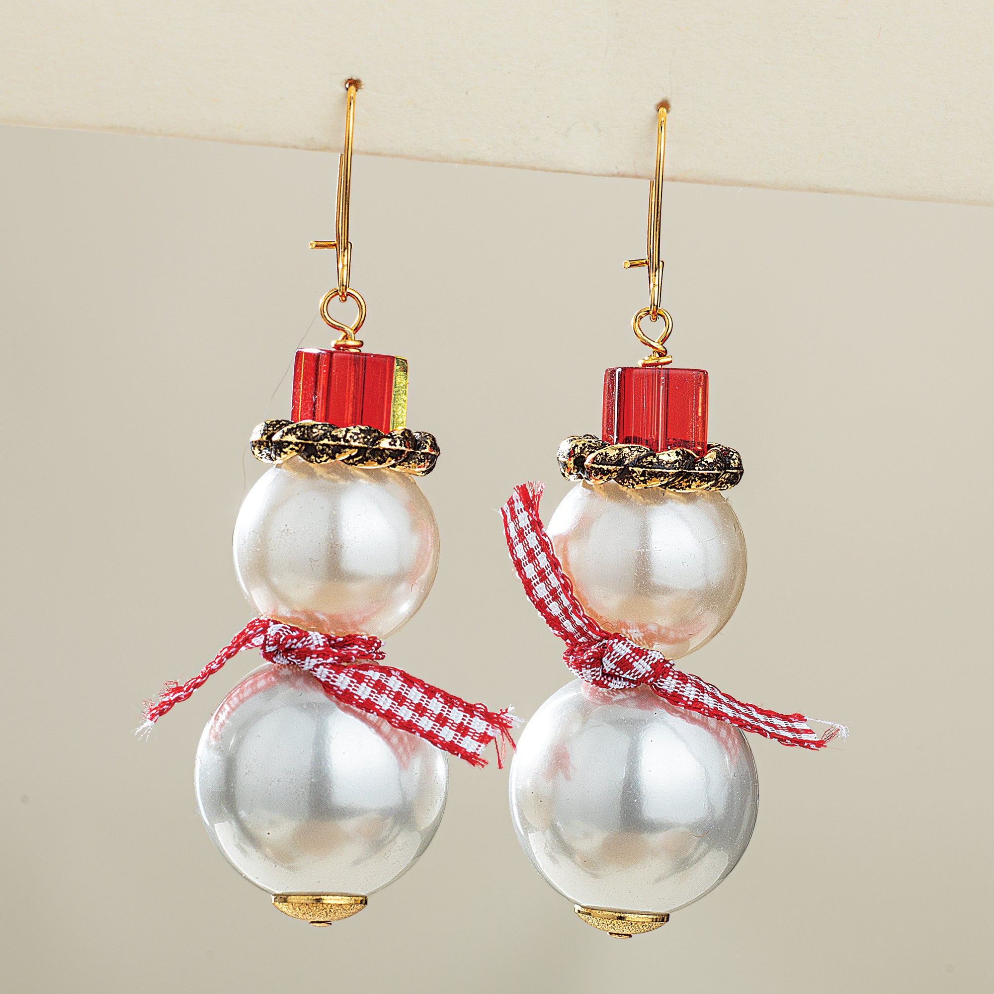 Gingham & Pearl Snowman Earrings