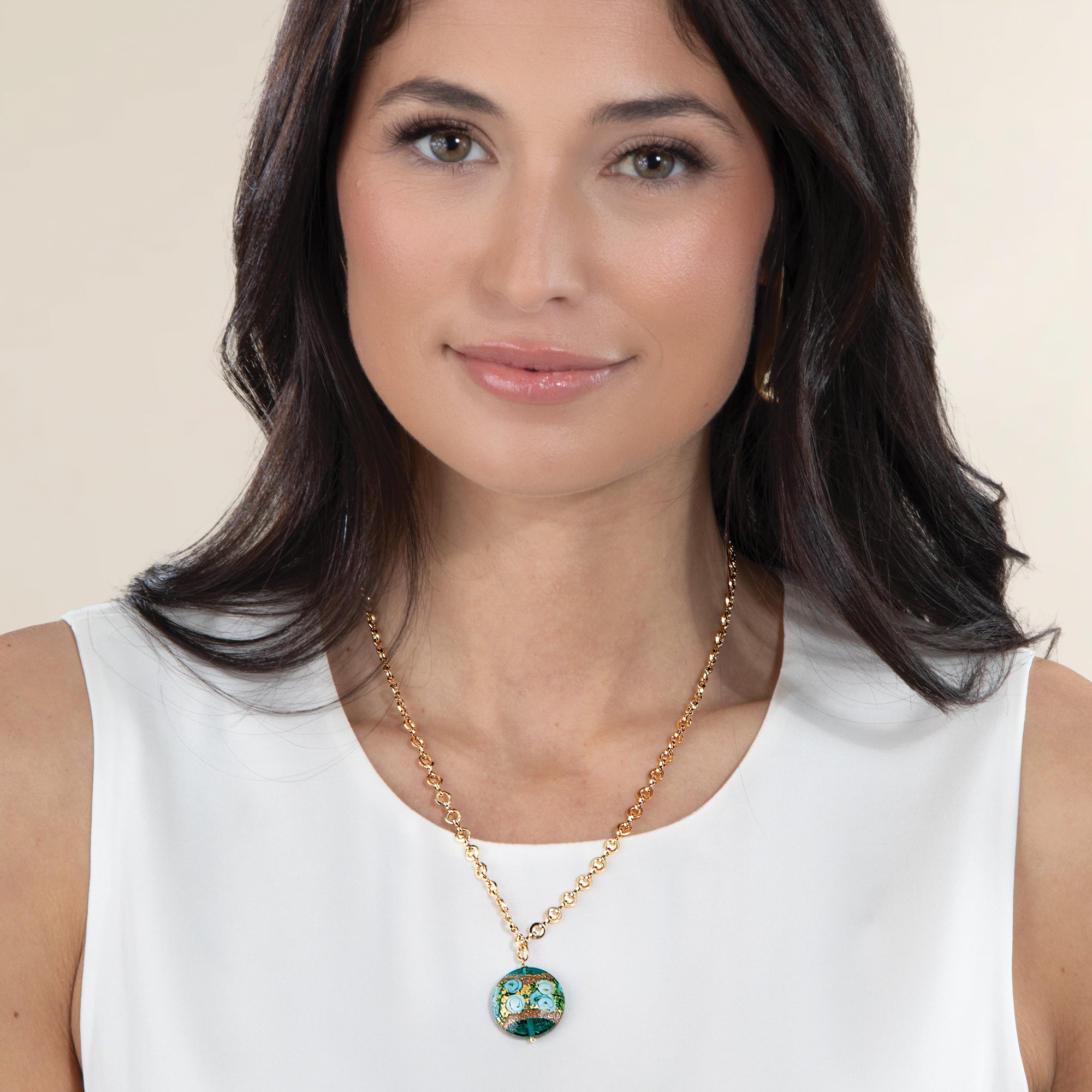 Murano Glass Turquoise-Hued Rosettes Pendant Necklace