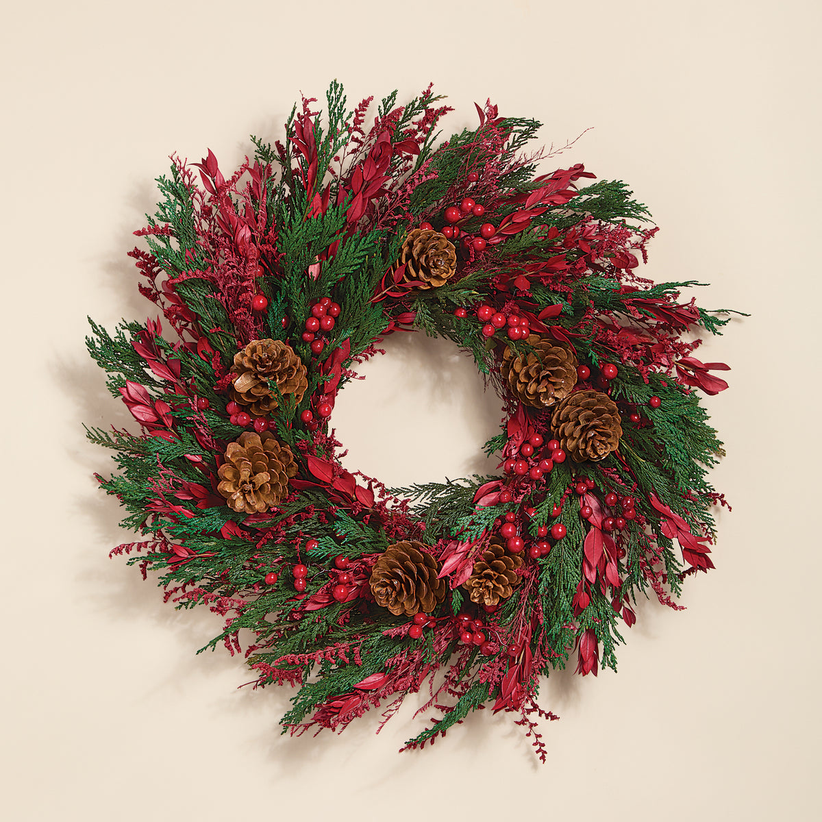 Traditional Tidings Wreath (Preorder)