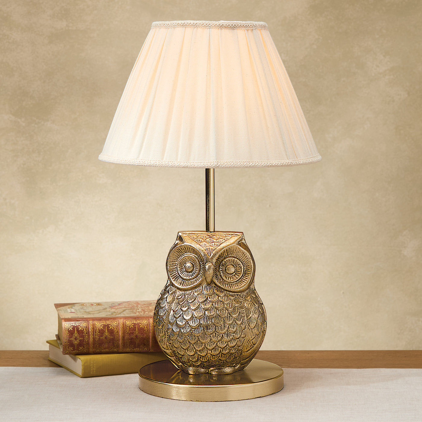 Owl Figurine Iron Tabletop Lamp (Preorder)