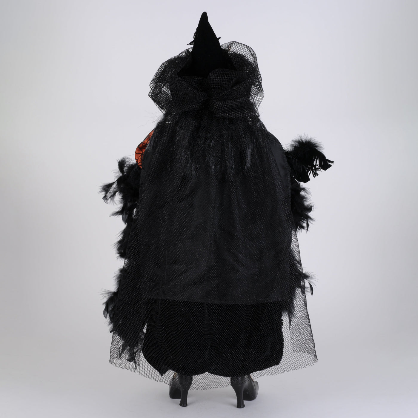 HA26-21 Orange Standing Witch