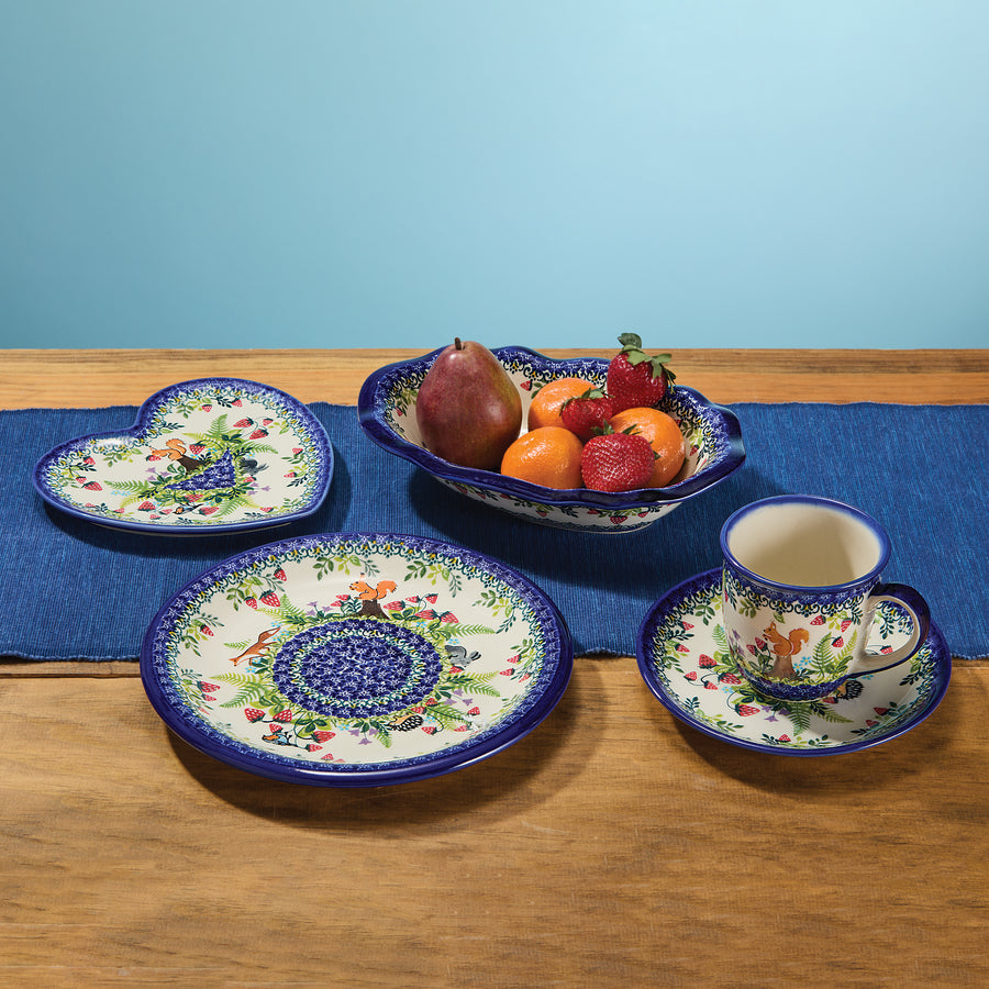 Polish Pottery Garden Wildlife Heart-Shaped Plate (Preorder)