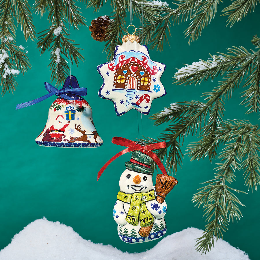 Polish Pottery Dashing All The Way Bell Ornament