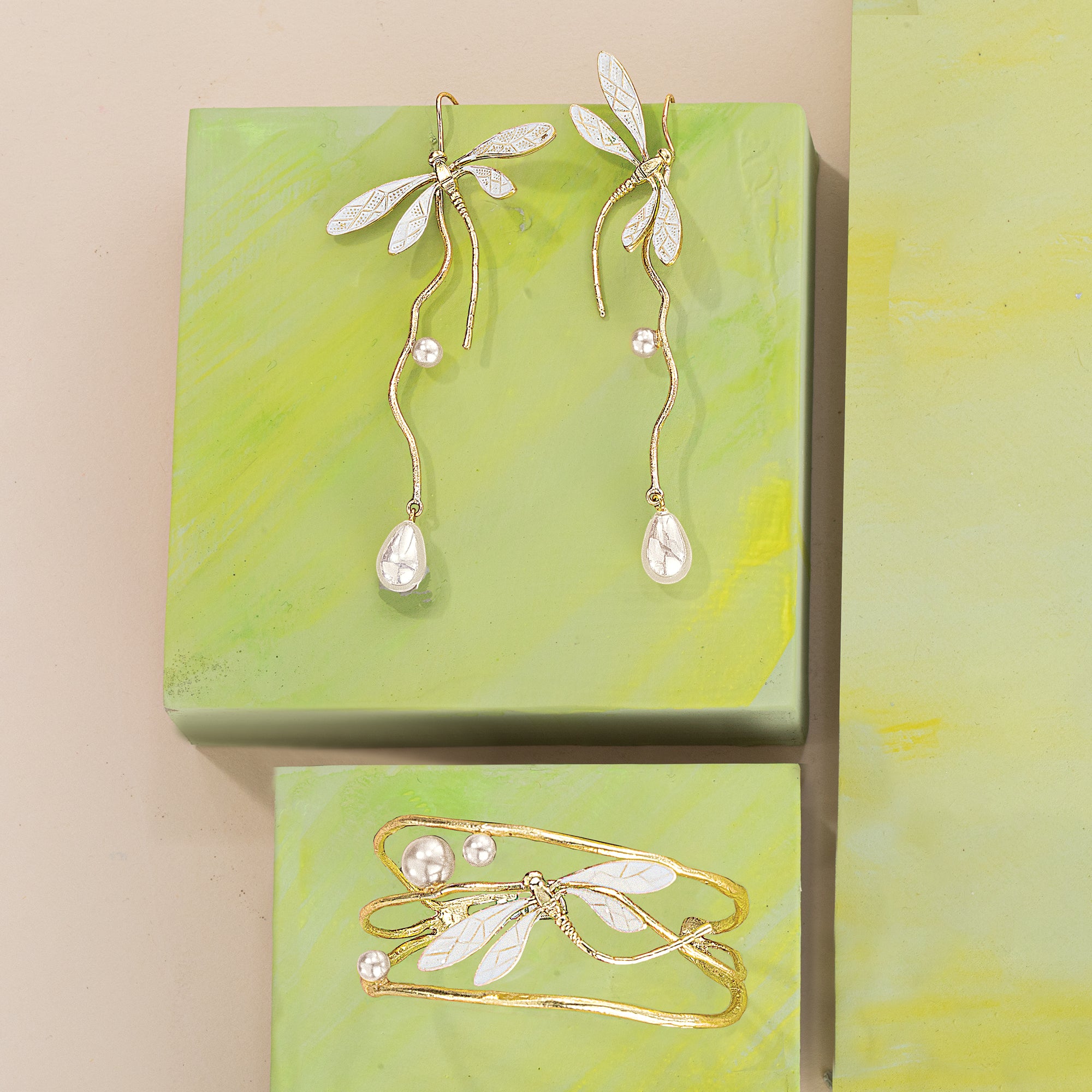 Darling Sparkling Dragonfly Earrings