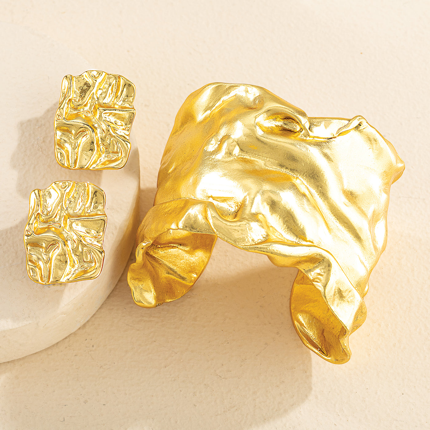 Roman Column Clip-On Earrings