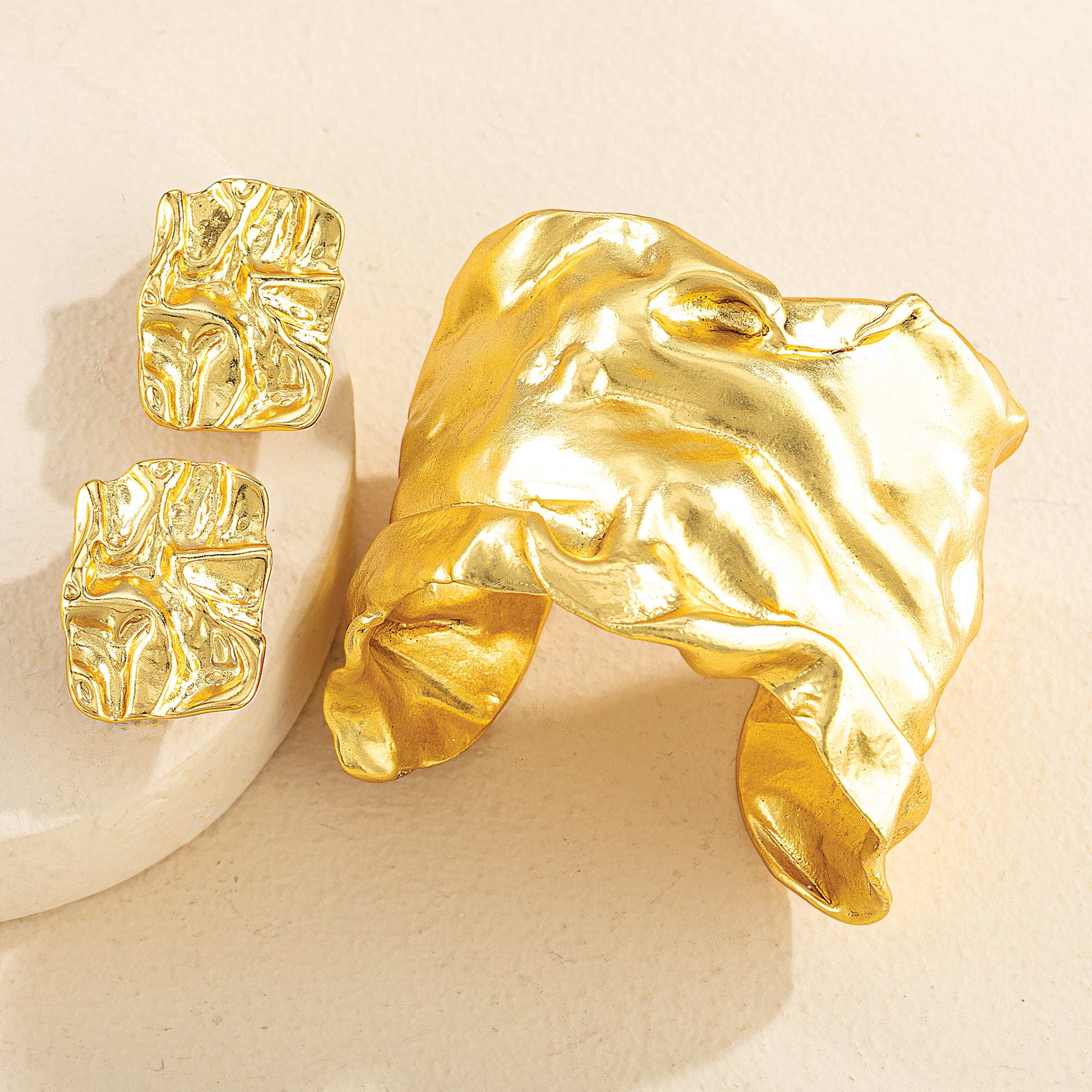 Roman Column Clip-On Earrings