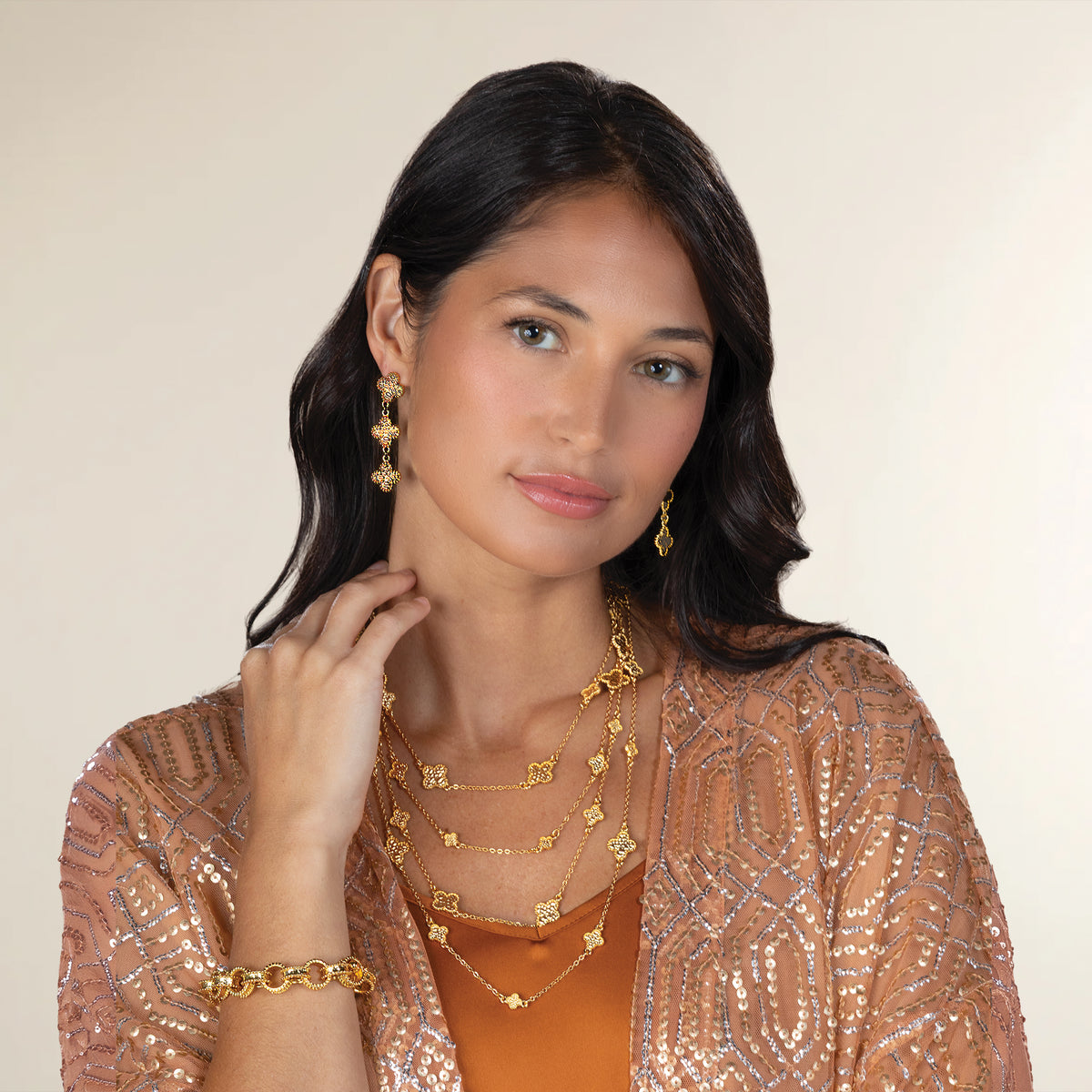 Gilded Textures Dotted Links Bracelet