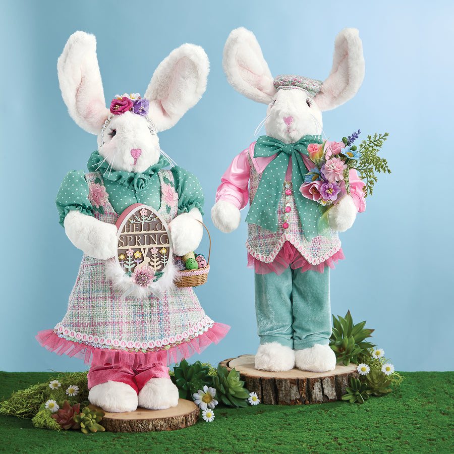 Vintage-Style Pete The Rabbit Sculpture