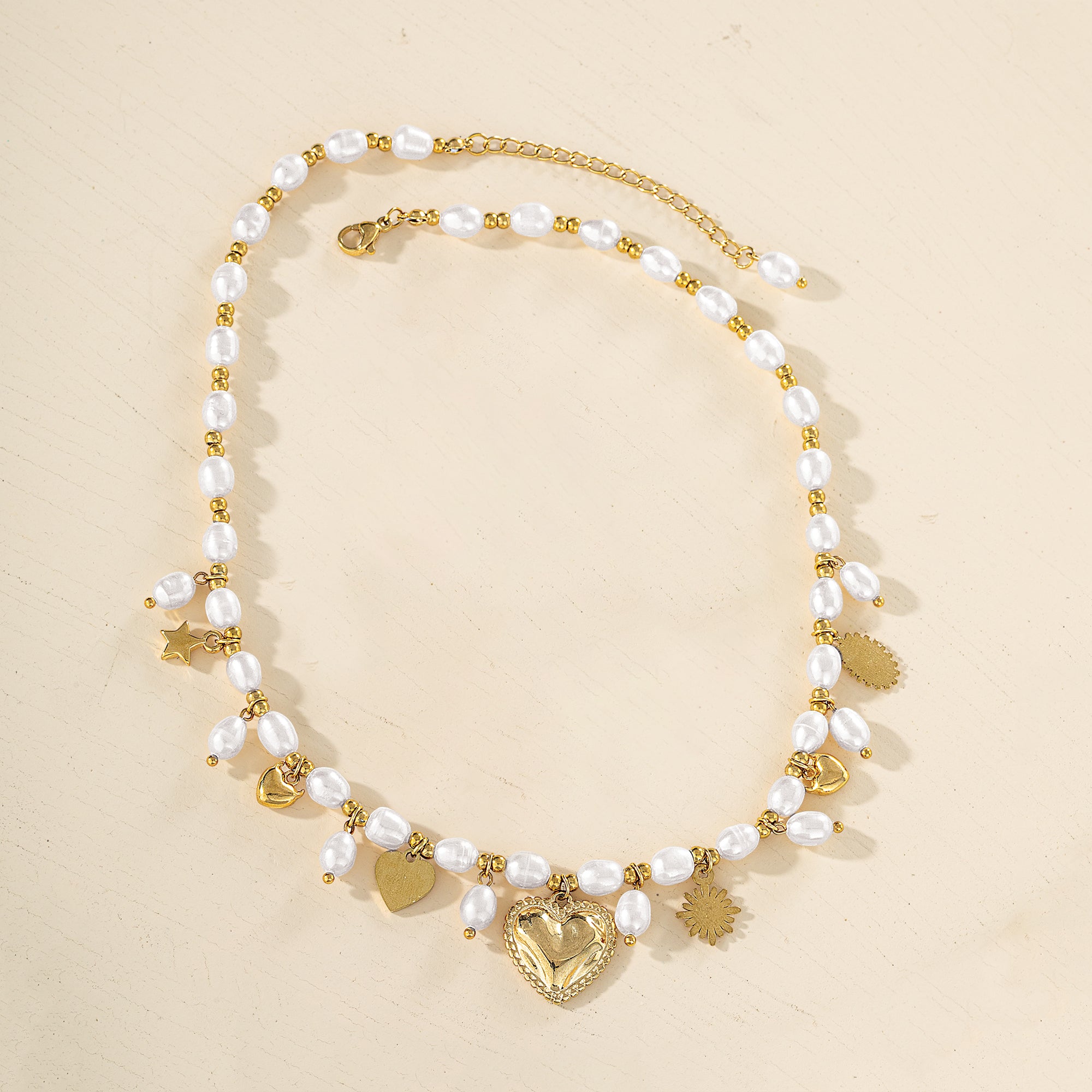 Sweet Hearts & Pearls Necklace
