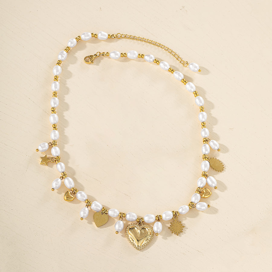 Sweet Hearts & Pearls Necklace