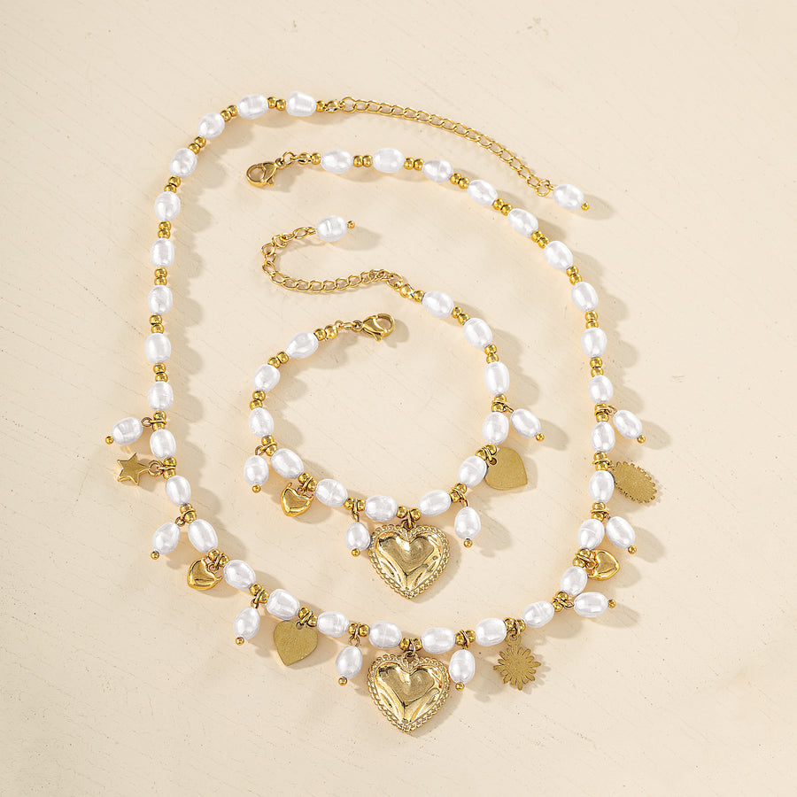 Sweet Hearts & Pearls Necklace