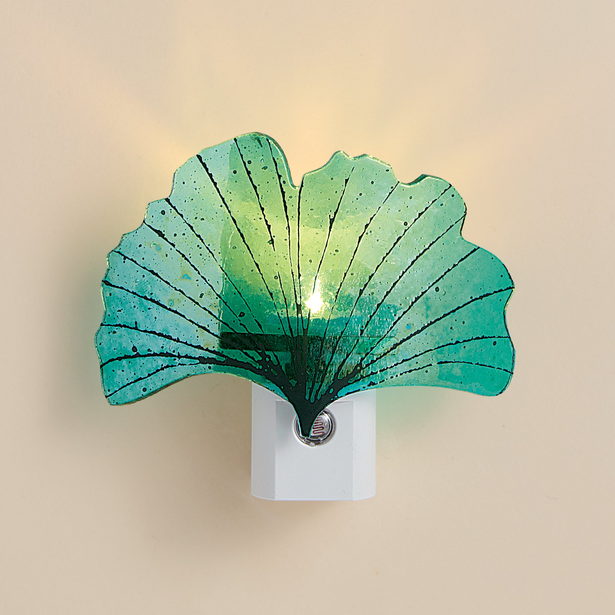 Glass Ginkgo Leaf Sensor Nightlight (Preorder)