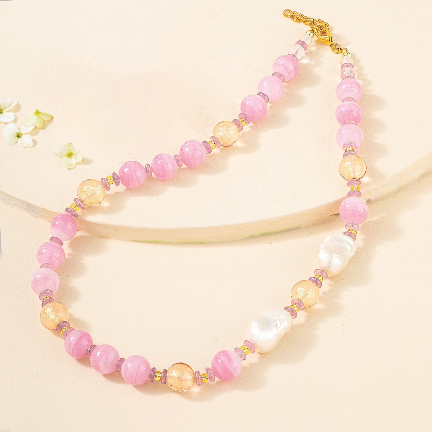 Murano Glass Thinking in Pink Beaded Necklace