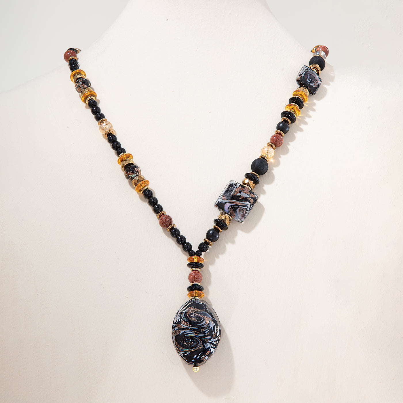 Murano Glass Golden Traditions Pendant Necklace (Preorder)