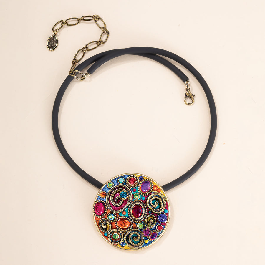 Cabochons & Crystals Pendant Choker Necklace