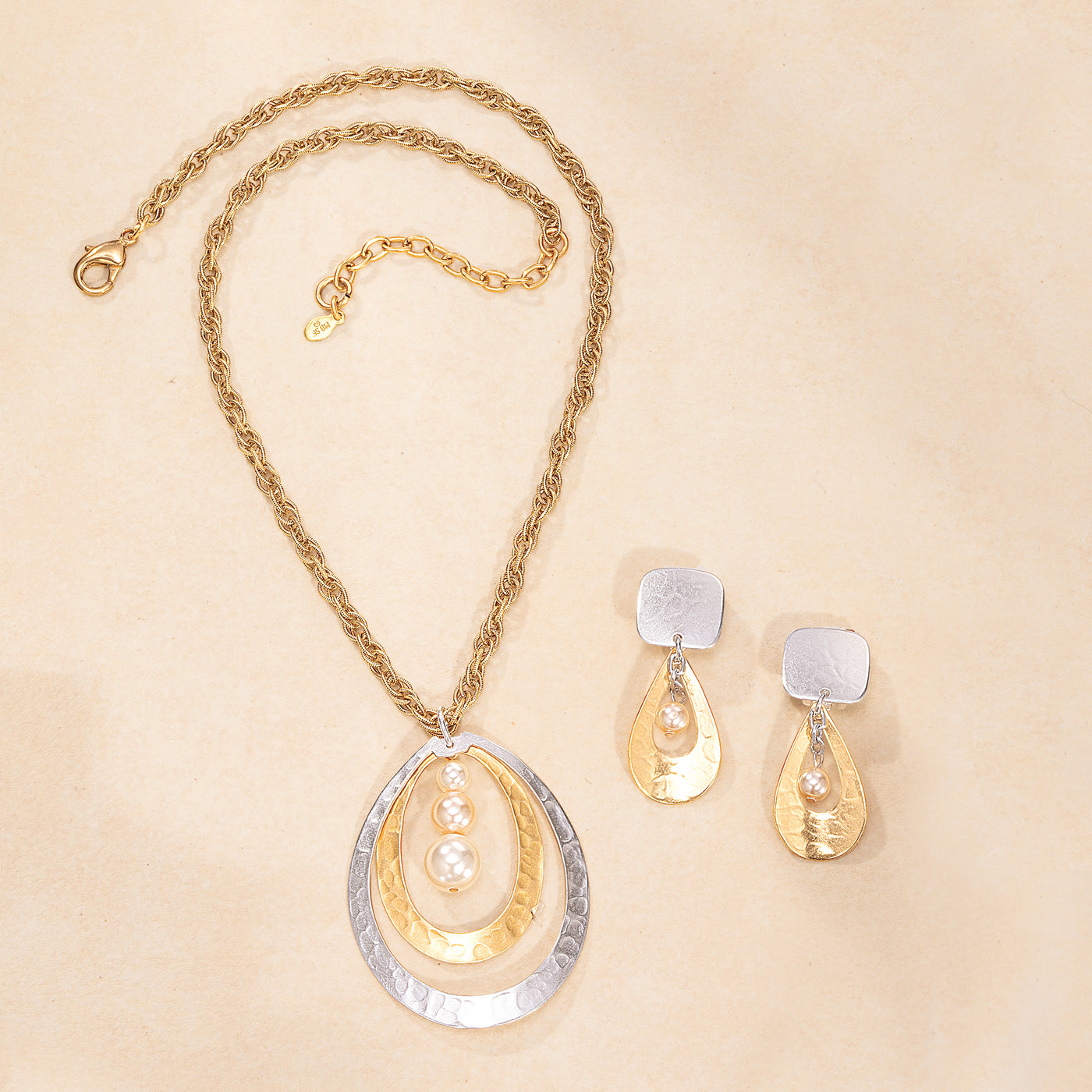 Tiered Teardrop & Pearl Necklace