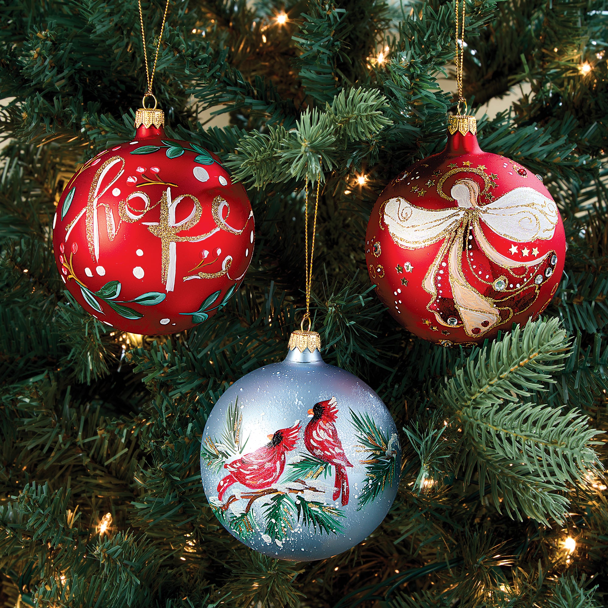 Hand-Painted Lago Di Como Holly Berries & Hope Ornament (Preorder)
