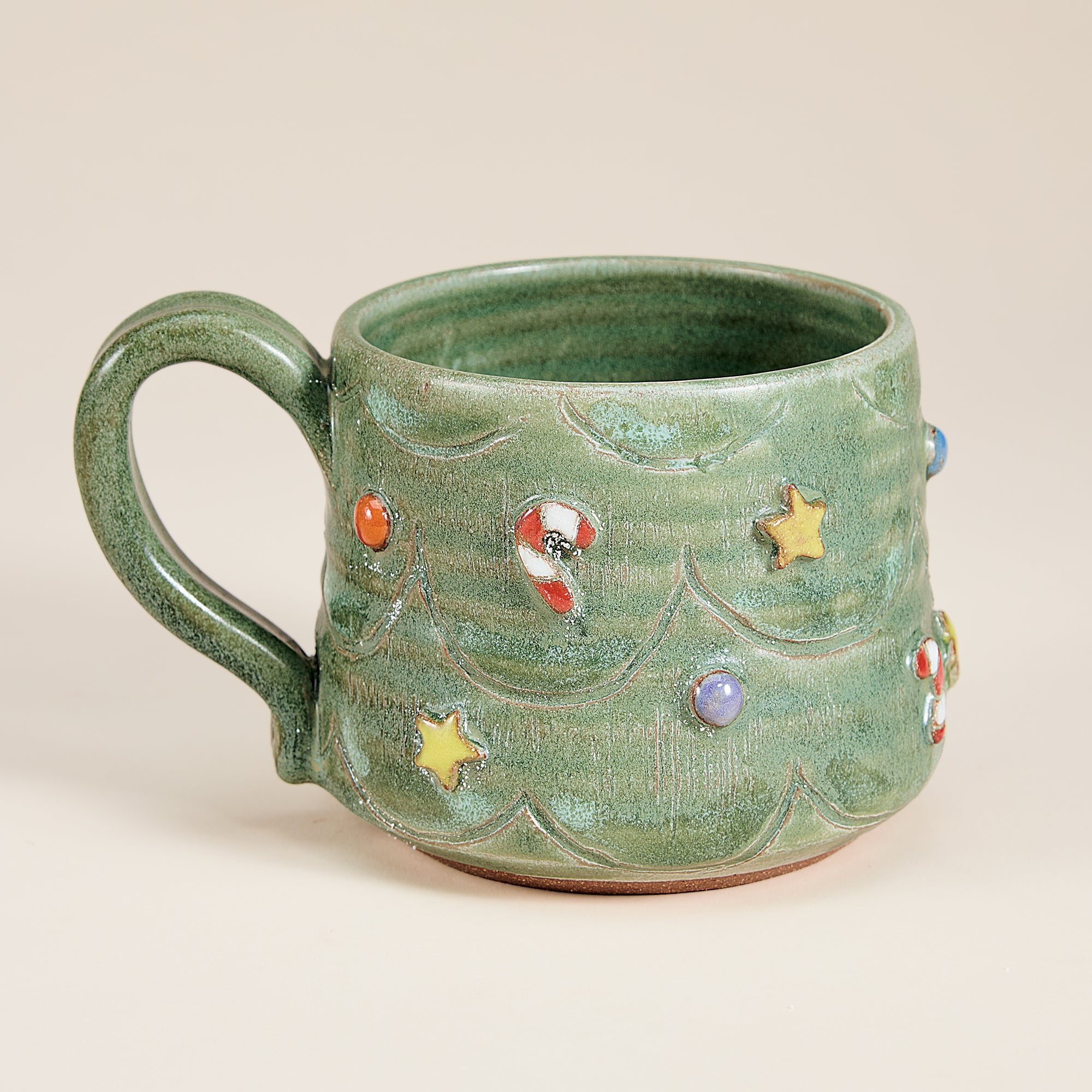 Green Tree & Ornaments Mug, 20 oz. (Preorder)