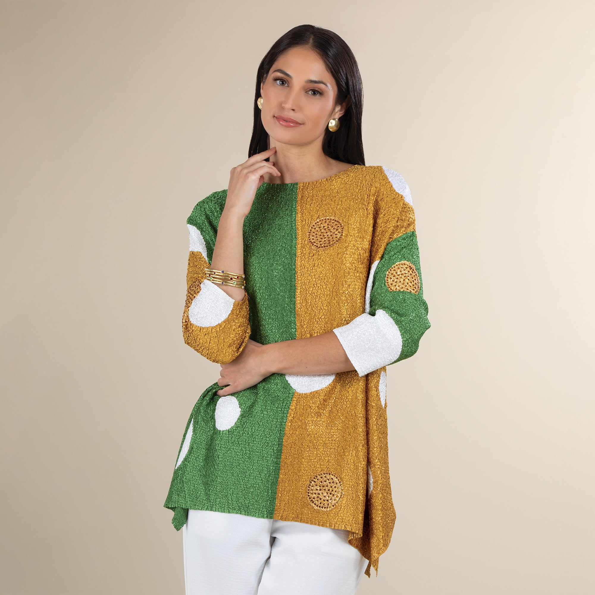 White Dots On Green & Gold Metallic Colorblocks Crinkle Tunic