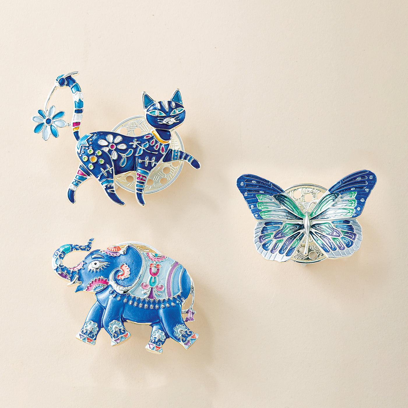 Magnetic Flower Cat Brooch