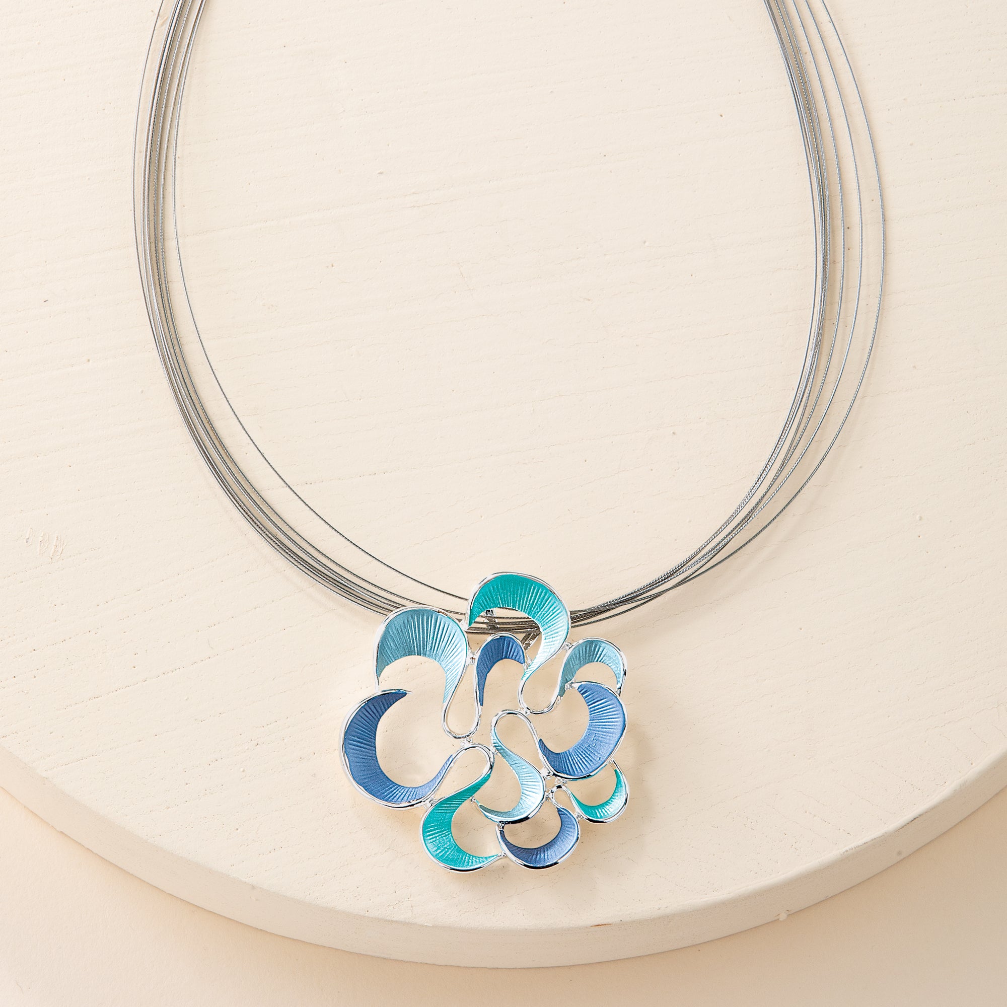 Twirly Flower Pendant Collar Necklace