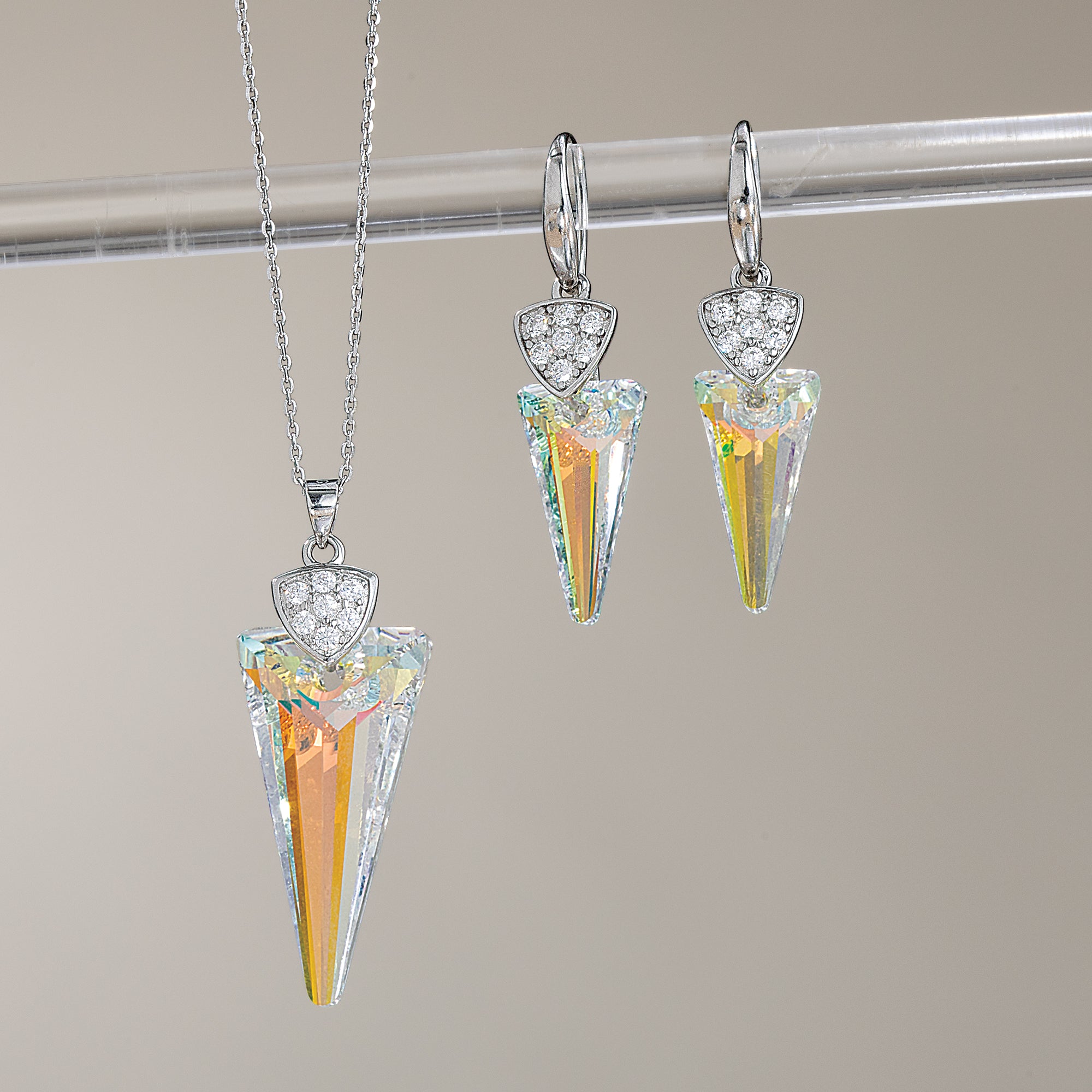 Point Of View Aurora Borealis Necklace & Earrings Set