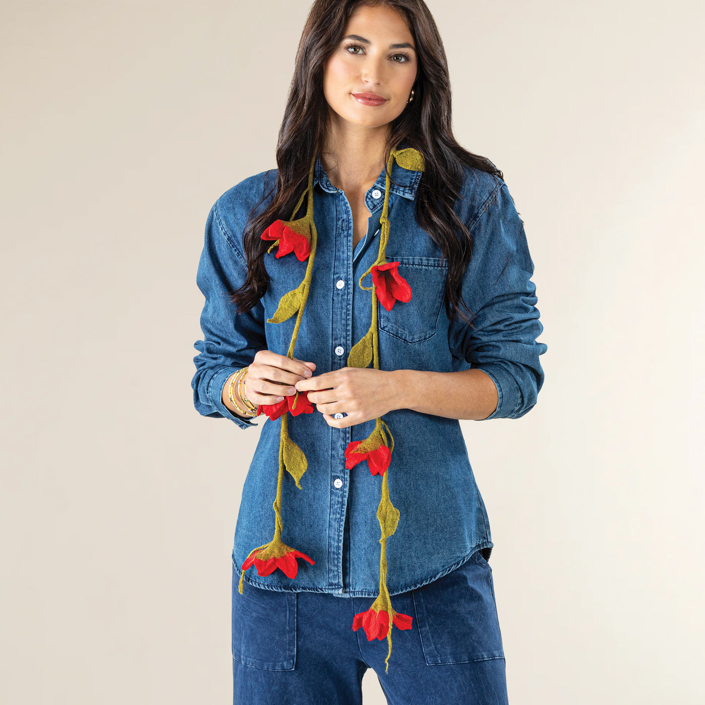 Red Blooms Floral Garland Wool Scarf