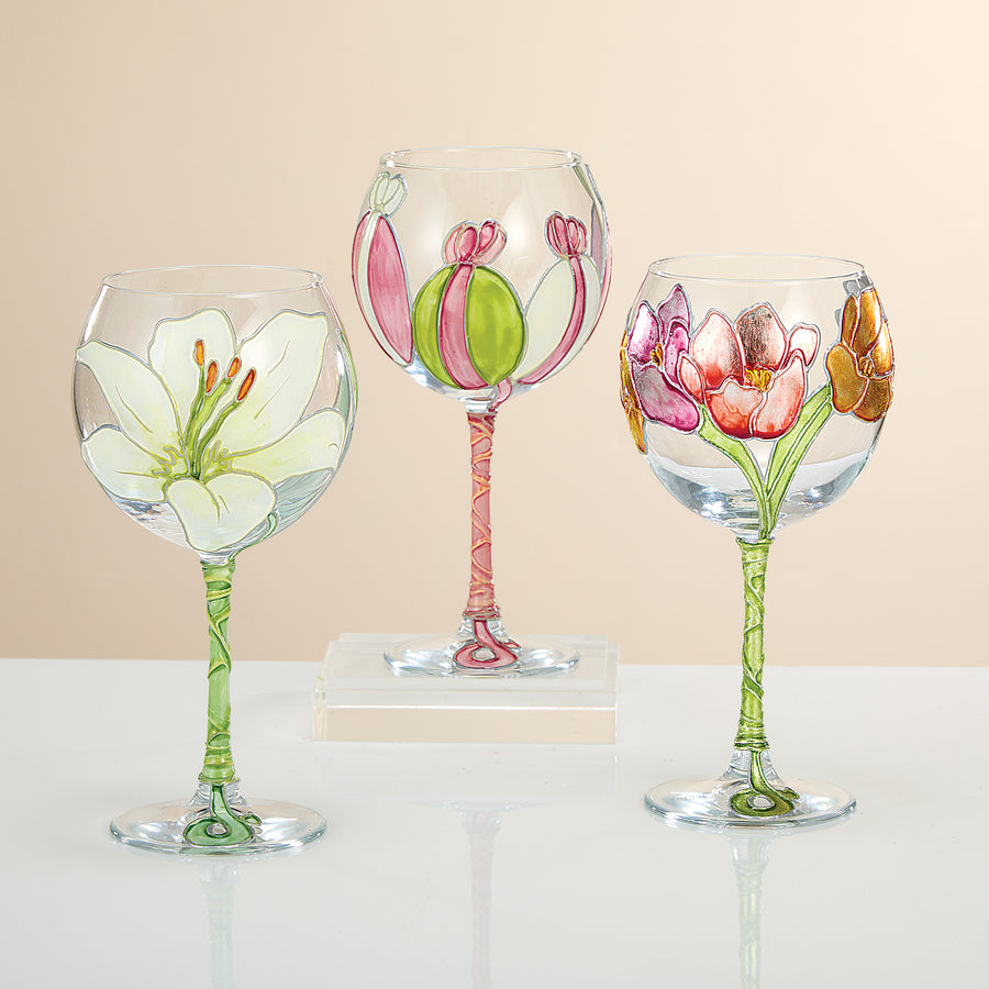 Hand-Gilded White Lily Wine Glass