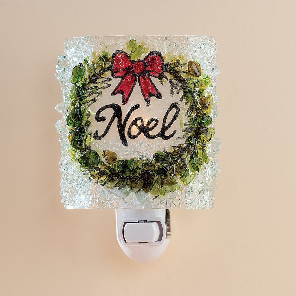 Recycled Glass Noel Wreath Nightlight (Preorder)