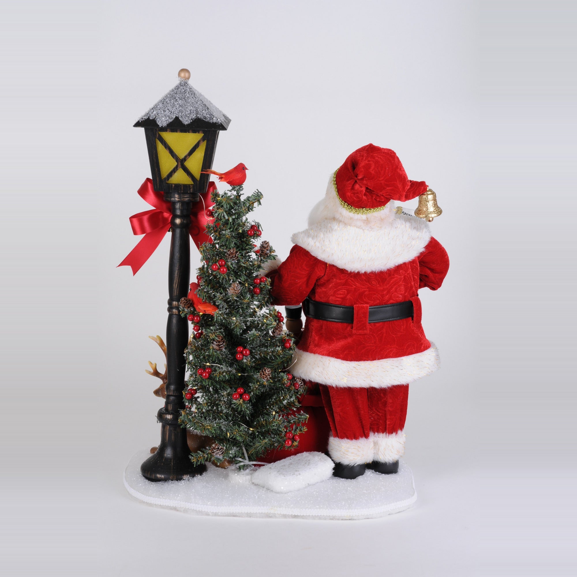 Lighted Christmas Harmony Lamp Post