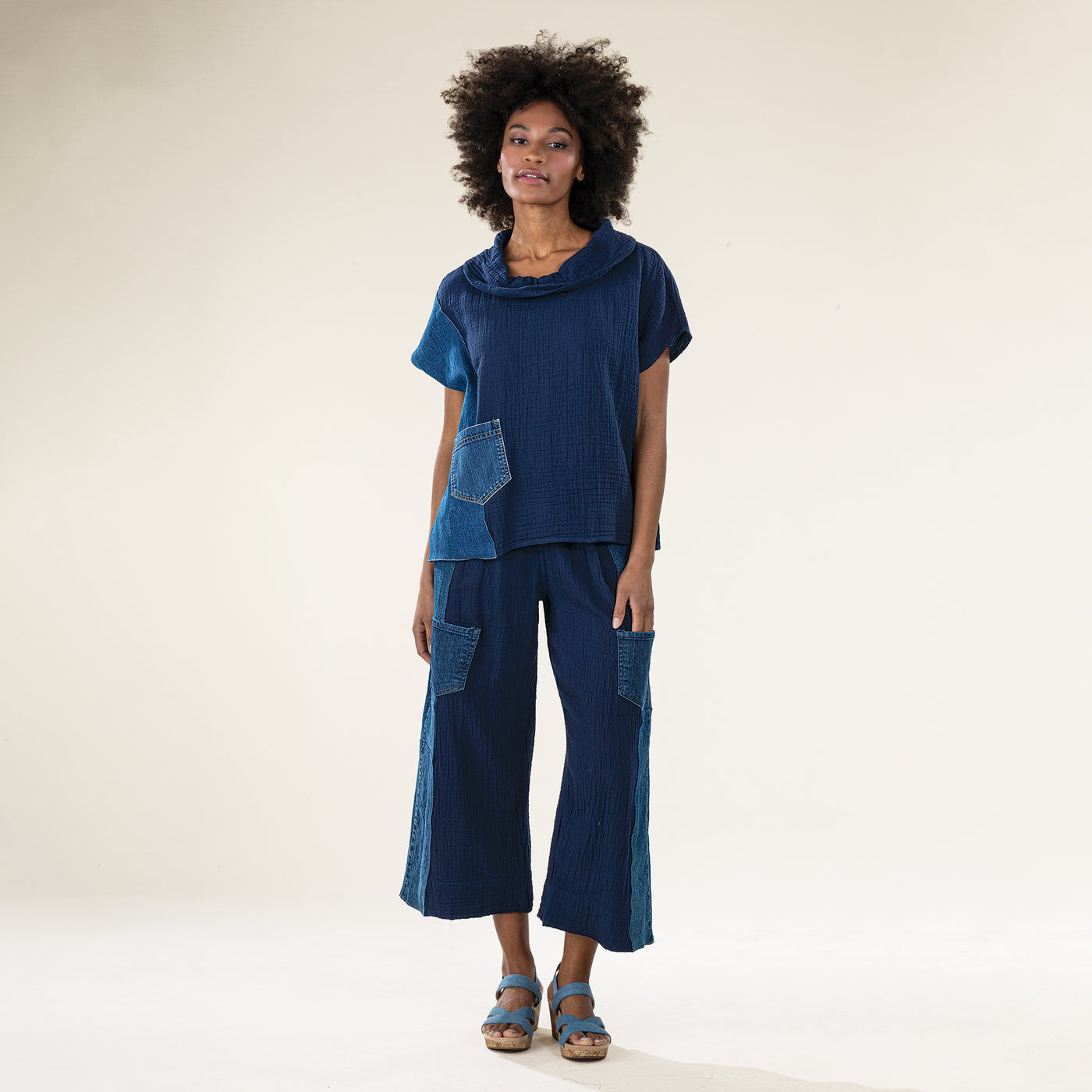 Deep Into Denim Cropped Pants